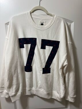 American Eagle White Crewneck Sweater with Navy and Cherry '77' Graphic